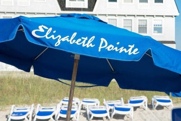 Elizabeth Pointe Lodge photo 3