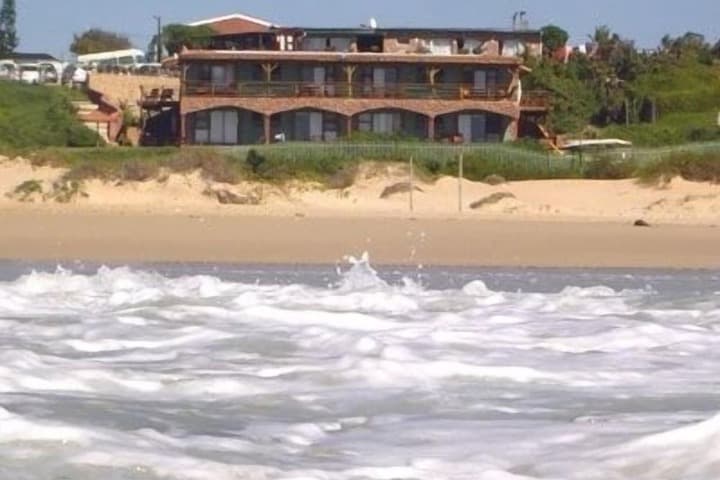 Island Vibe Jeffreys Bay Hostel photo 3