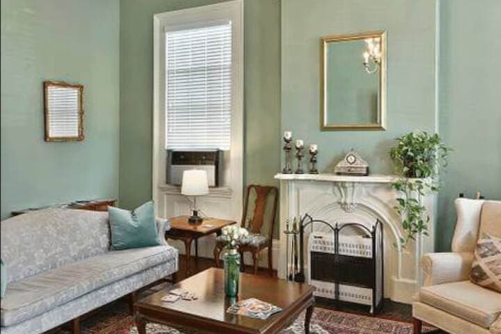 The Mansion on Royal photo 2