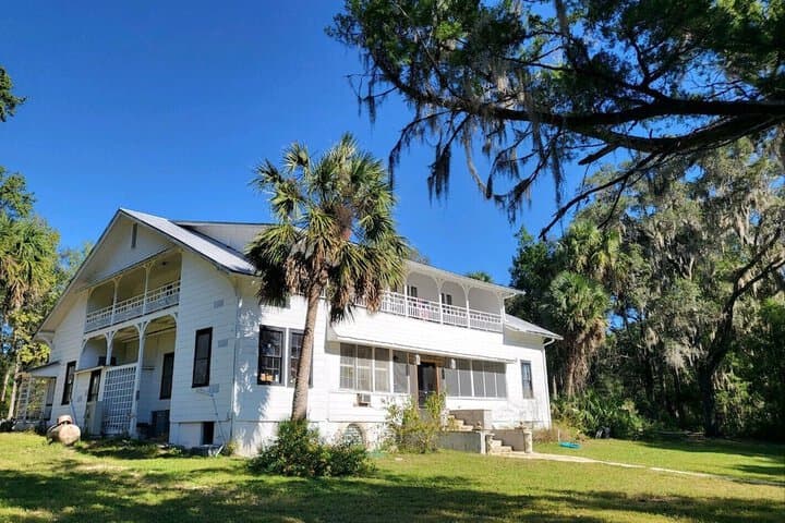 Blue Sky Manor photo 3