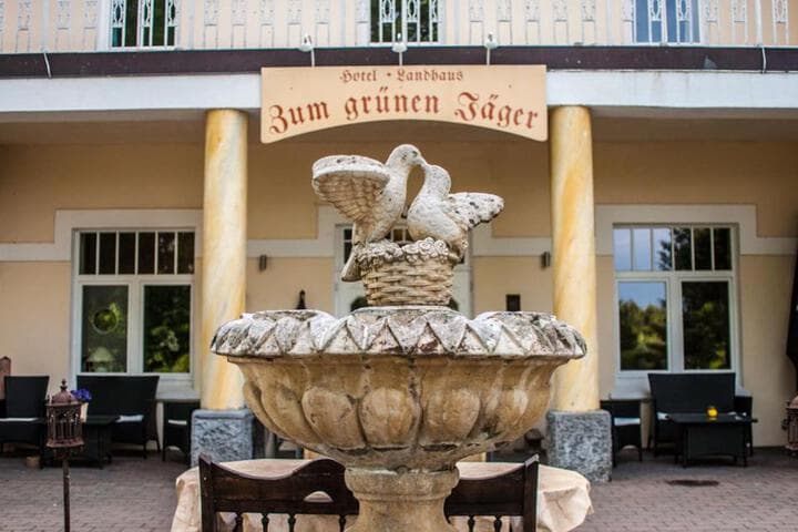 Hotel Grüner Jäger photo 3