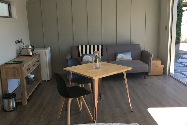 Kohi Beach Bed & Breakfast photo 5