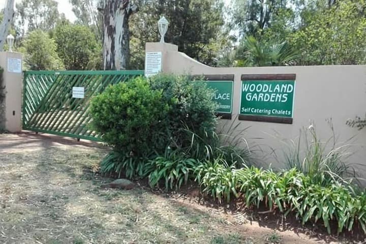 Woodland Gardens photo 2