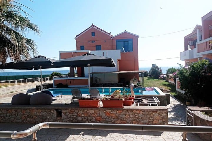 Nitellis Houses photo 4