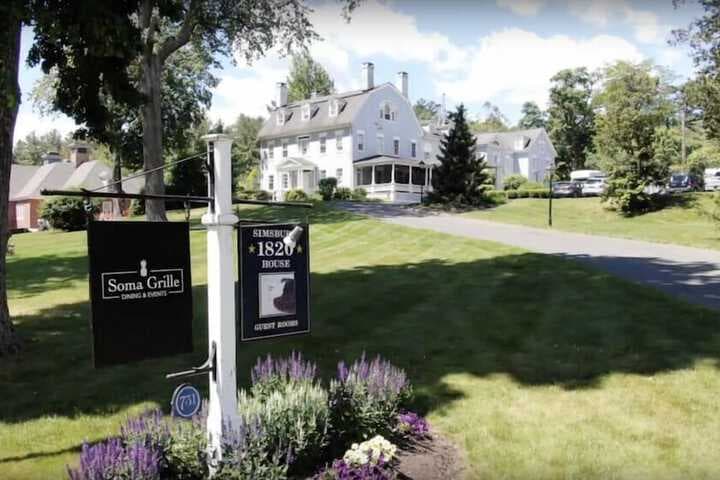 Simsbury 1820 House photo 5