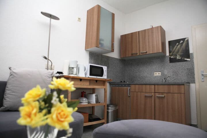 White House Bochum Ehrenfeld photo 3