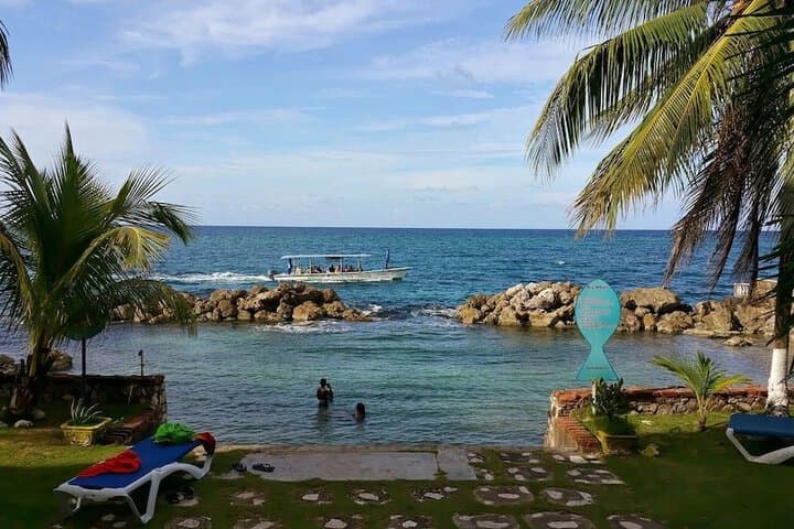 Ocho Rios Beach Resort at ChrisAnn photo 5