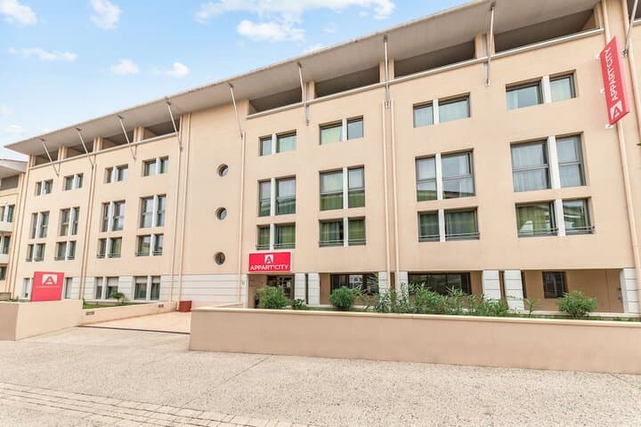 AppartCity Confort La Ciotat Cote Port photo 3