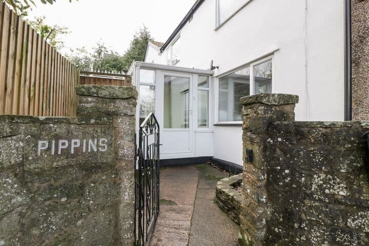 Pippins photo 3