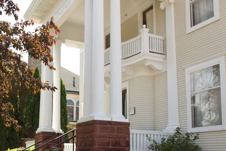 The Decker House Bed & Breakfast photo 2