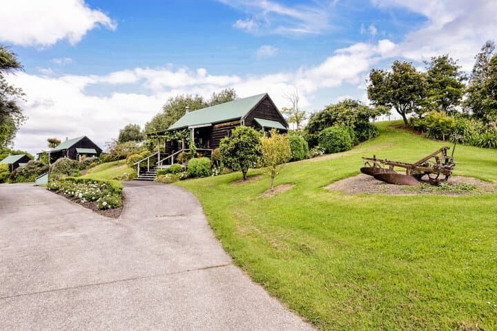 Huapai destination view