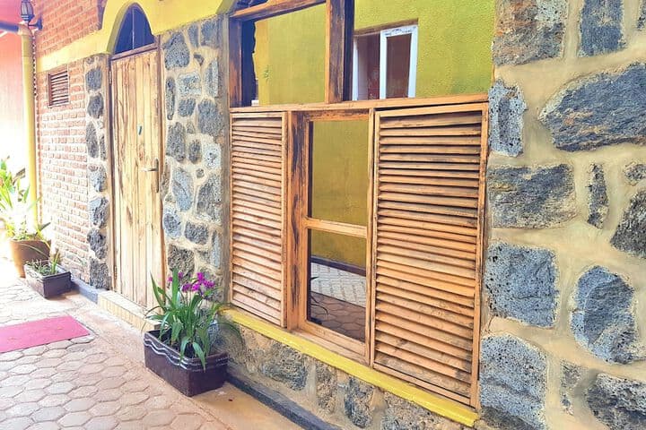 Yambi Guesthouse photo 4