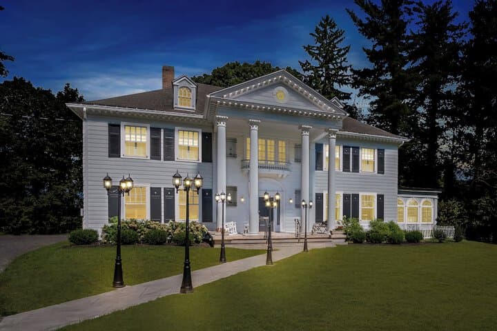 Benn Conger Inn photo 2
