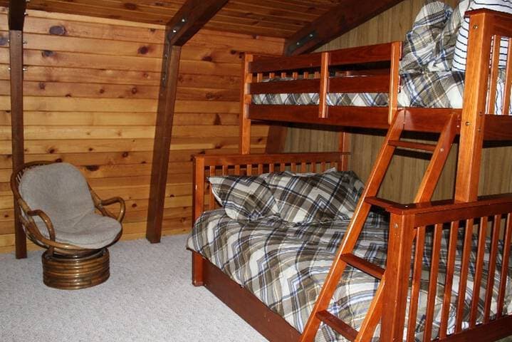 Bears Lair photo 5