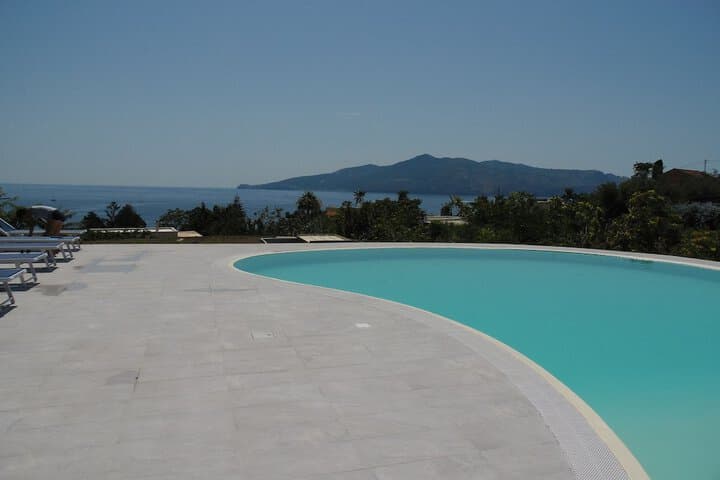 Santa Marina Salina destination view