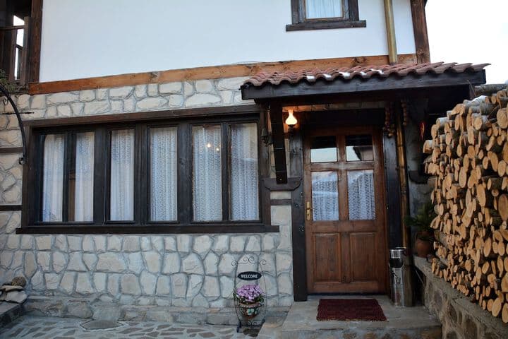 Trenchova Guest House photo 4