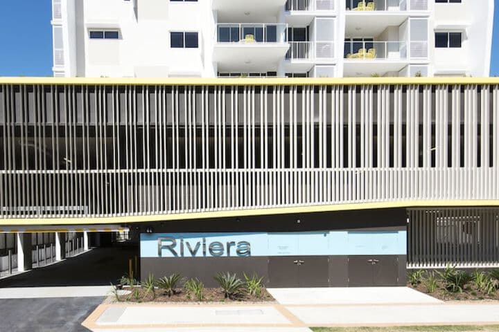 Riviera Mackay photo 3