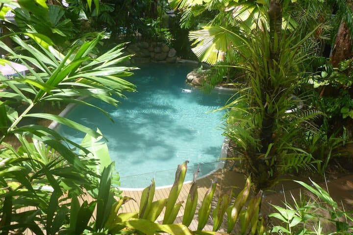 Palm Cove Tropic Apartments photo 2