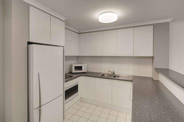 Adina Serviced Apartments Canberra James Court photo 5