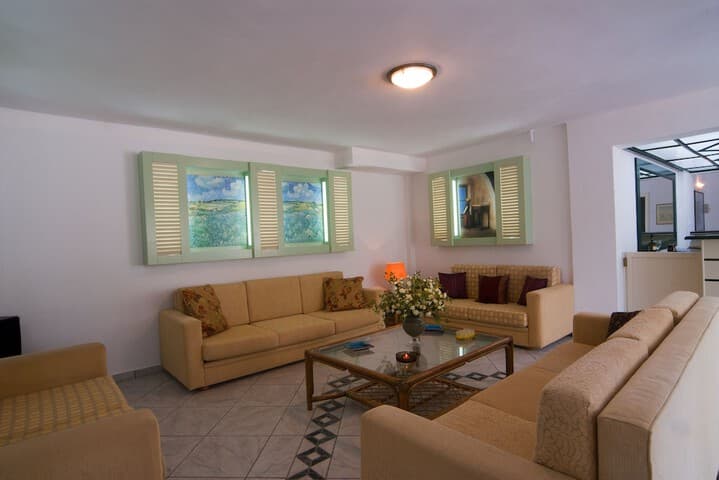 Cybele Suites & Apartments photo 4