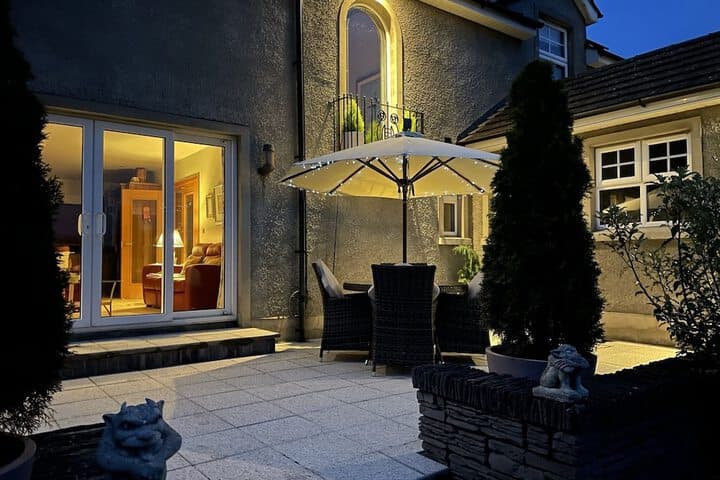 Crowfield House photo 2