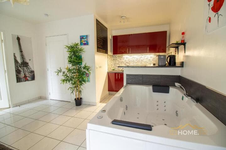 123home Loft & spa photo 5