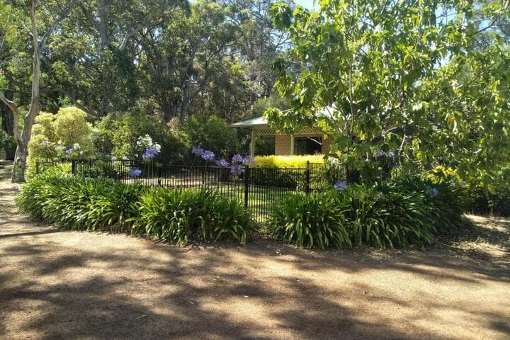 Margaret House photo 4