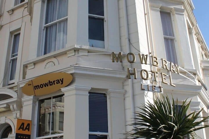 The Mowbray photo 4