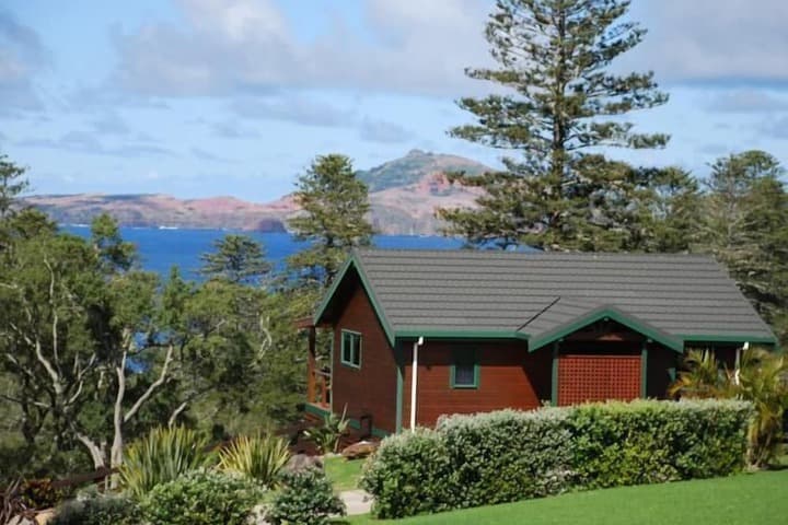 Coast Norfolk Island photo 3