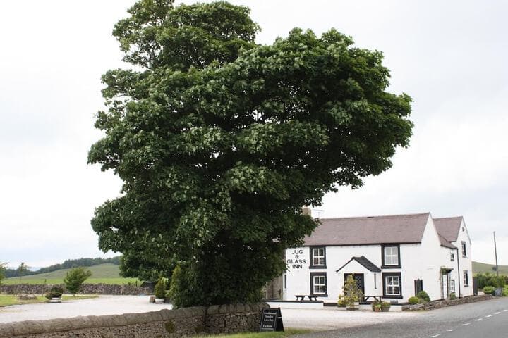 The Jug&Glass Inn photo 5