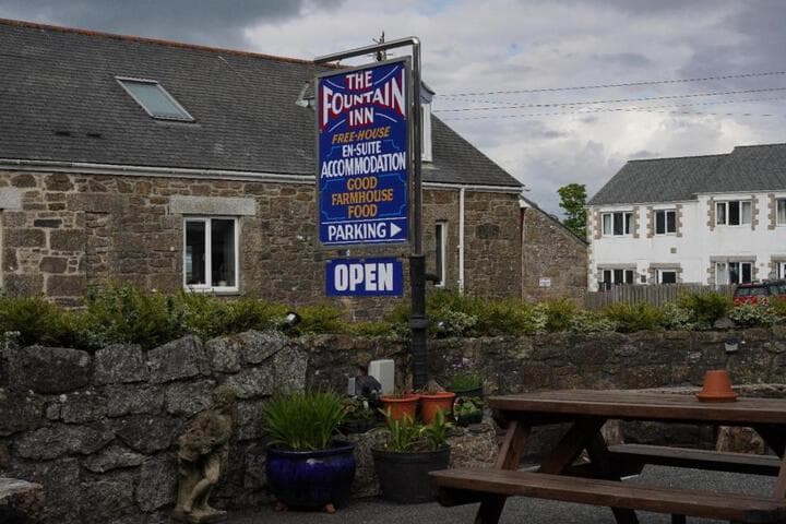 The Fountain Inn photo 2
