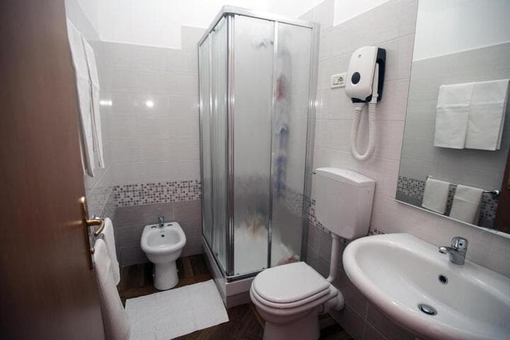 Italy Inn photo 3