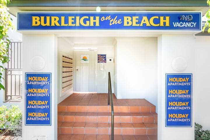 Burleigh on the Beach Holiday Apartments photo 3