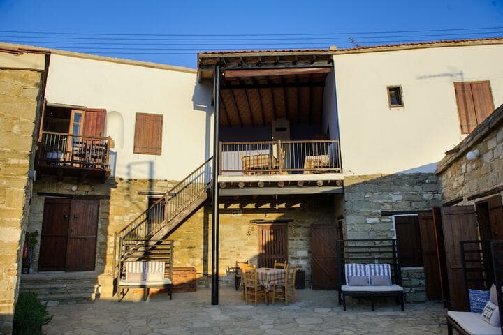 Maroni destination view