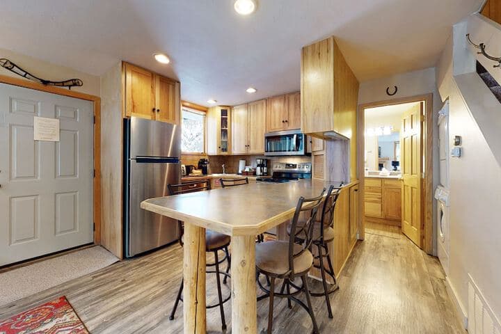 Tamarack Townhomes CoralTree Residence Collection photo 5