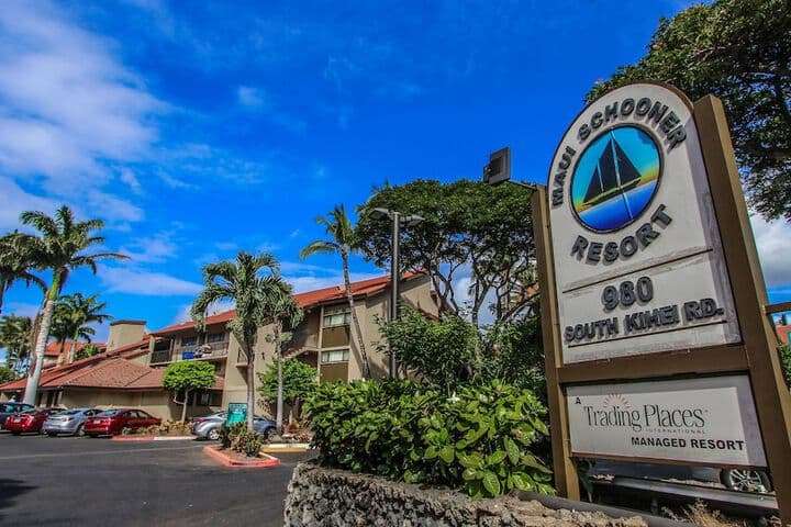 Maui Schooner Resort photo 2