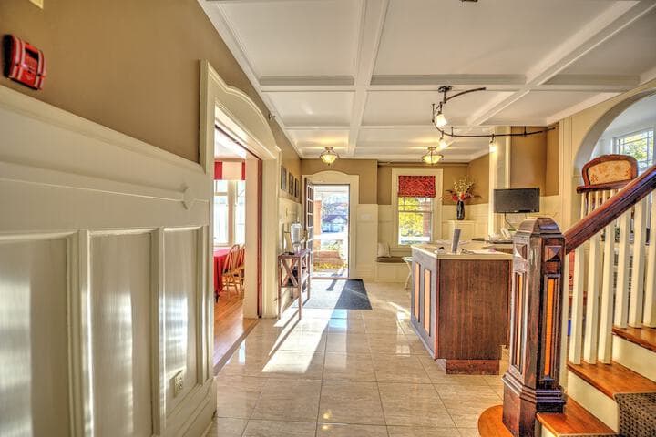 The Sonata Inn photo 2