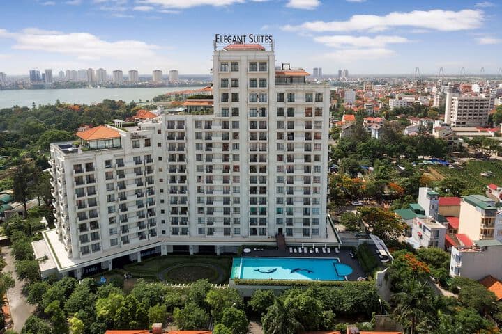 Elegant Suites Westlake photo 5