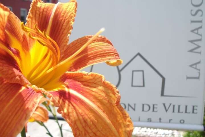 La Maison de Ville bed & bistro photo 4