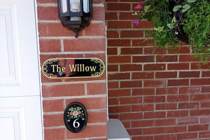The Willow photo 2