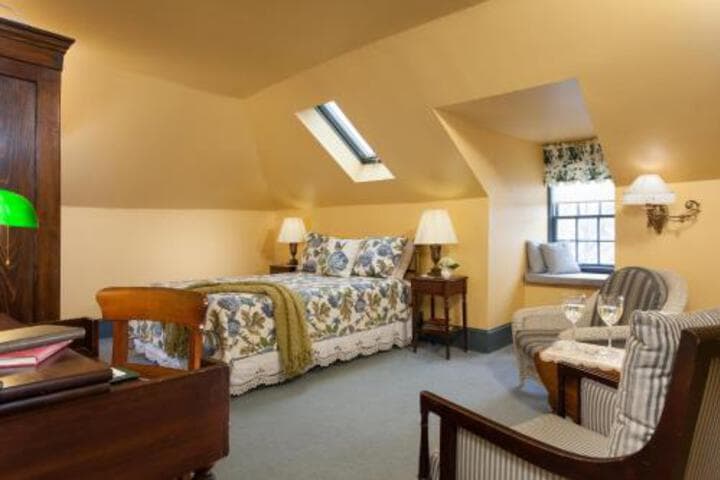 The Lafayette Inn photo 3