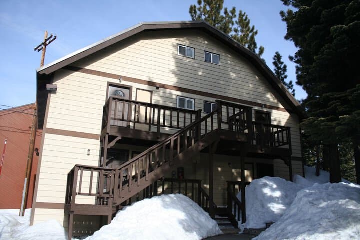 Mammoth View Villas Mammoth Reservation Bureau photo 3