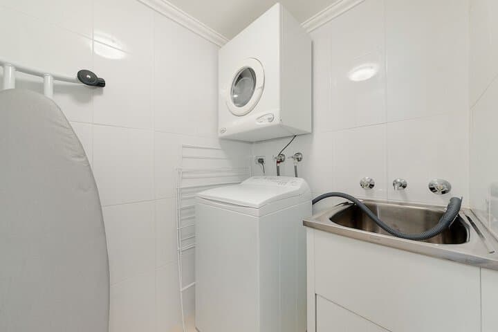 Wyndel Apartments The Mint photo 3