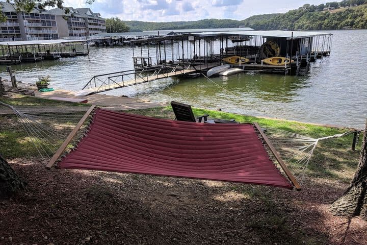 Lake Breeze Resort photo 2