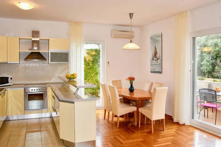 Pervanovo Apartments photo 3