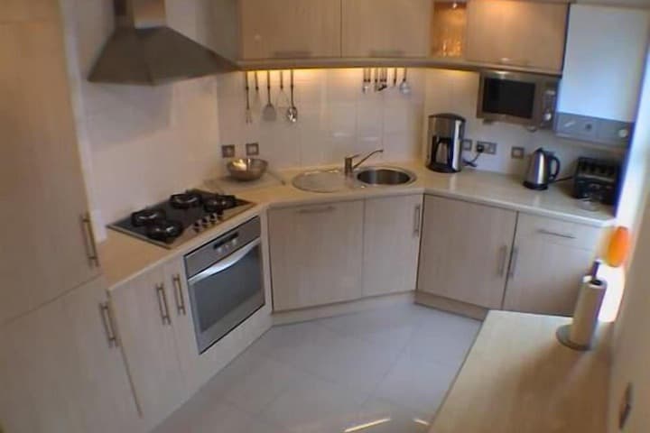 Earle House Serviced Apartments photo 4