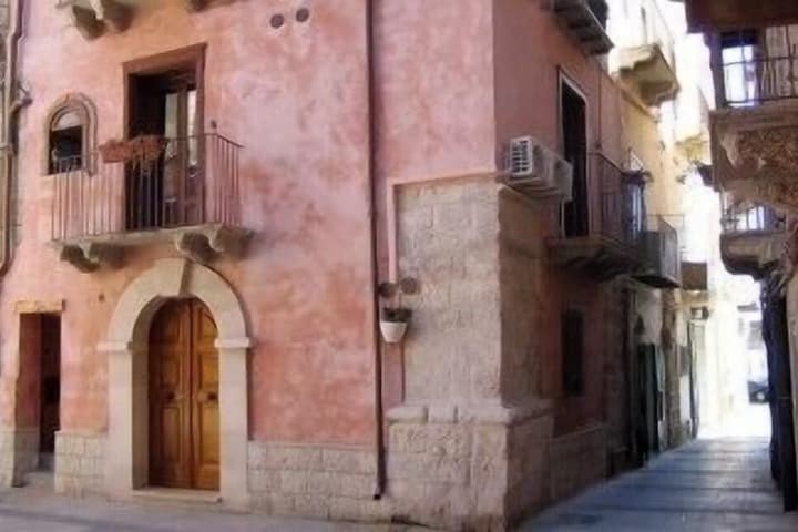 Antica Dimora San Girolamo photo 3
