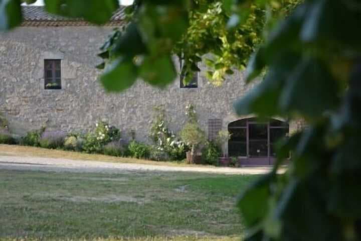 Château du Besset photo 2
