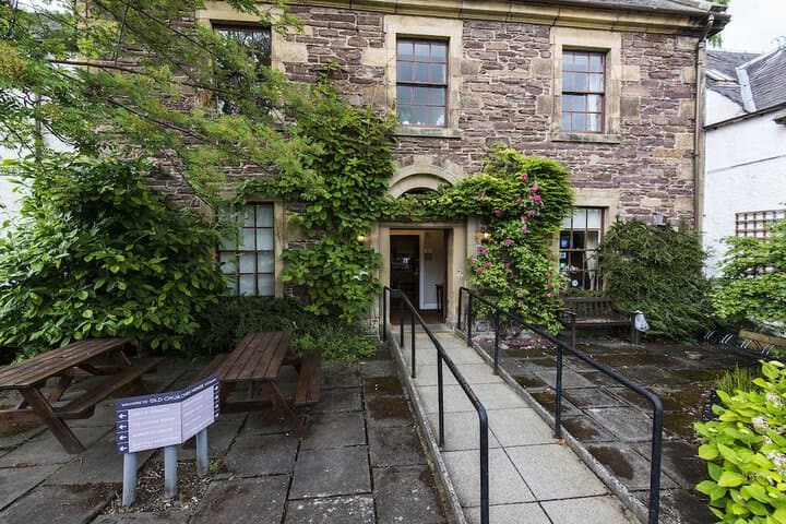 Old Churches House photo 2