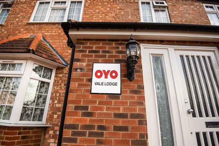 OYO Vale Lodge photo 2